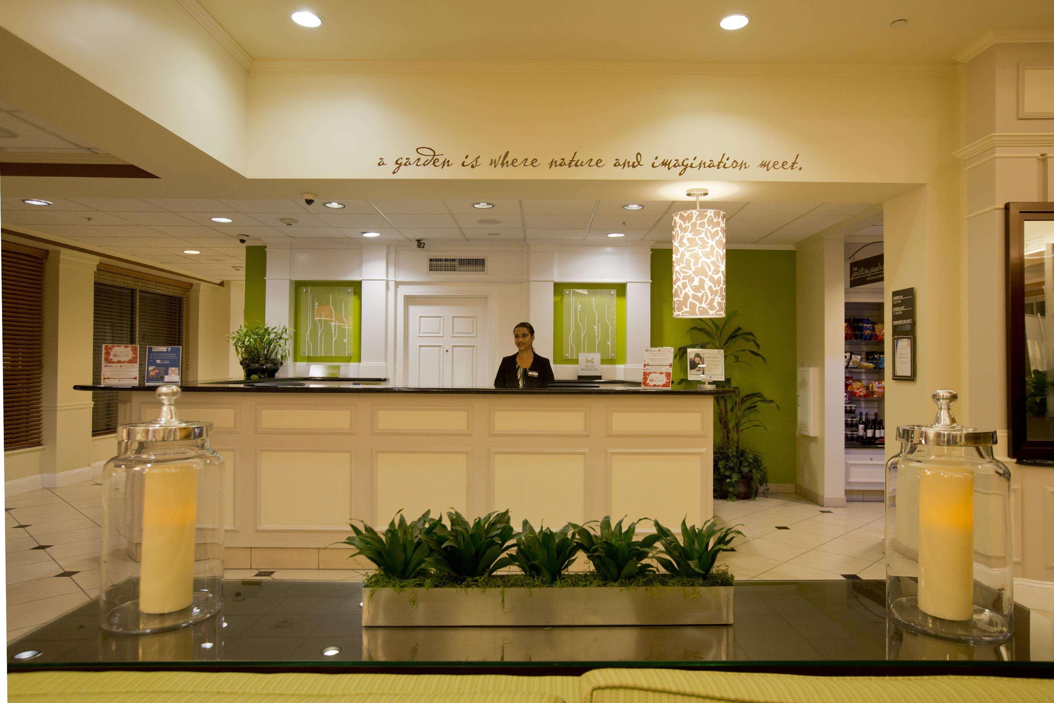 Hilton Garden Inn Oxnard/Camarillo Dış mekan fotoğraf